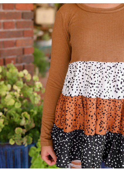 Brown round neck casual top with polka dot ruffle stitching